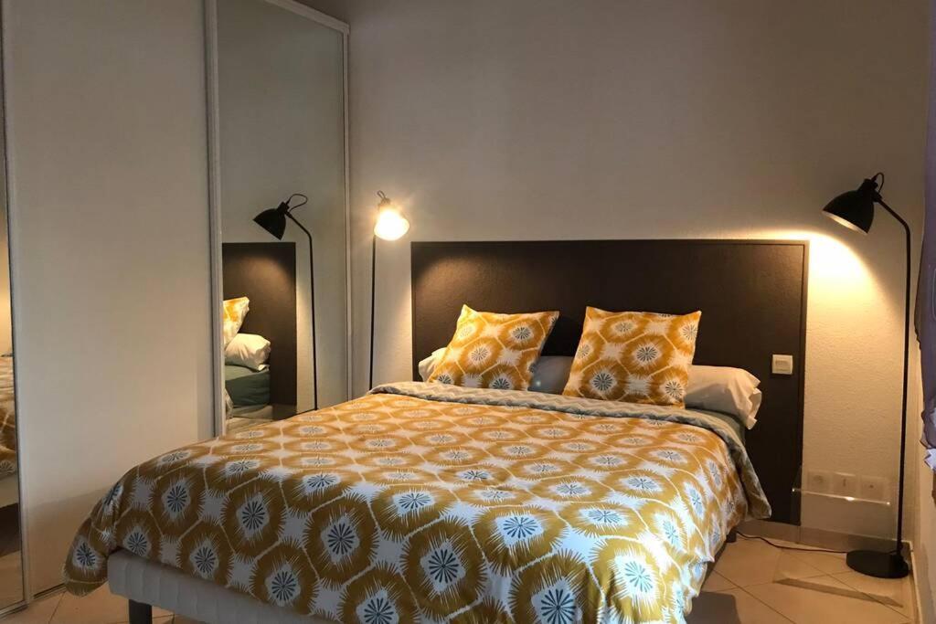 Maison Entiere Au Pied Du Plateau Du Retord 2 Chambres Sdb - Vouvray Ochiaz Exteriör bild